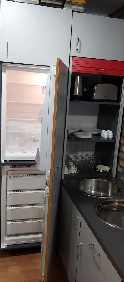 Twin Studio Apartments Zemun Βελιγράδι Εξωτερικό φωτογραφία