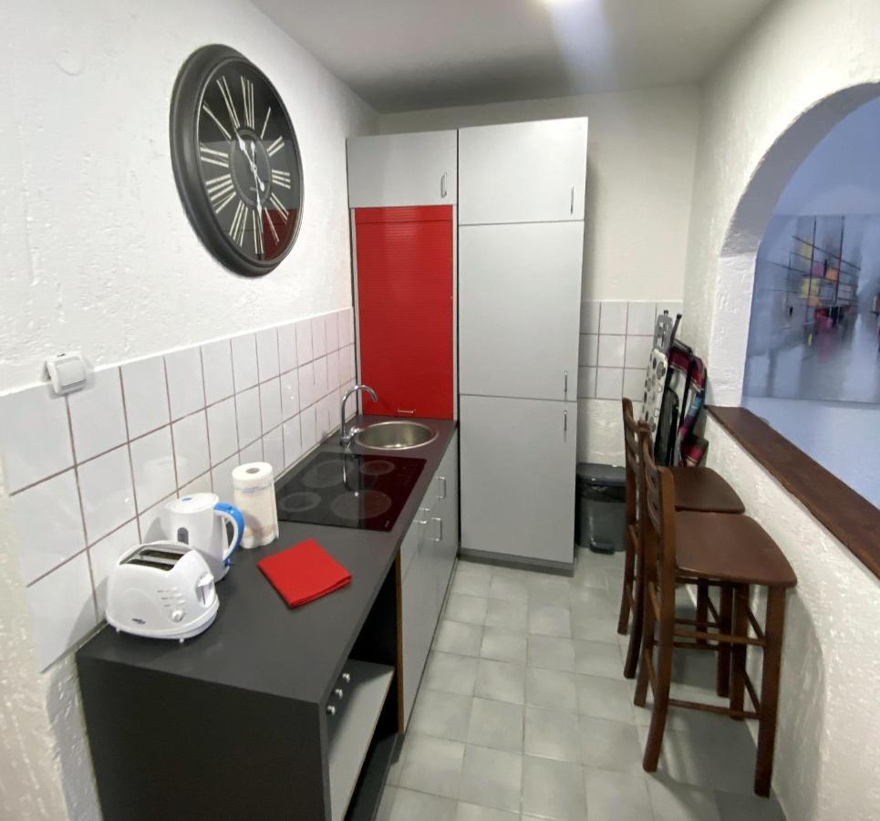 Twin Studio Apartments Zemun Βελιγράδι Εξωτερικό φωτογραφία